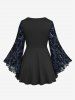 T-shirt grande taille à manches évasées et appliqués en dentelle, boucle froncée et maille florale - Bleu profond 3X | US 22-24