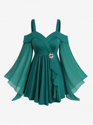 Plus Size Surplice Starfish Buckle Lettuce Cold Shoulder Sheer Mesh Flare Sleeves Top - GREEN - L | US 12