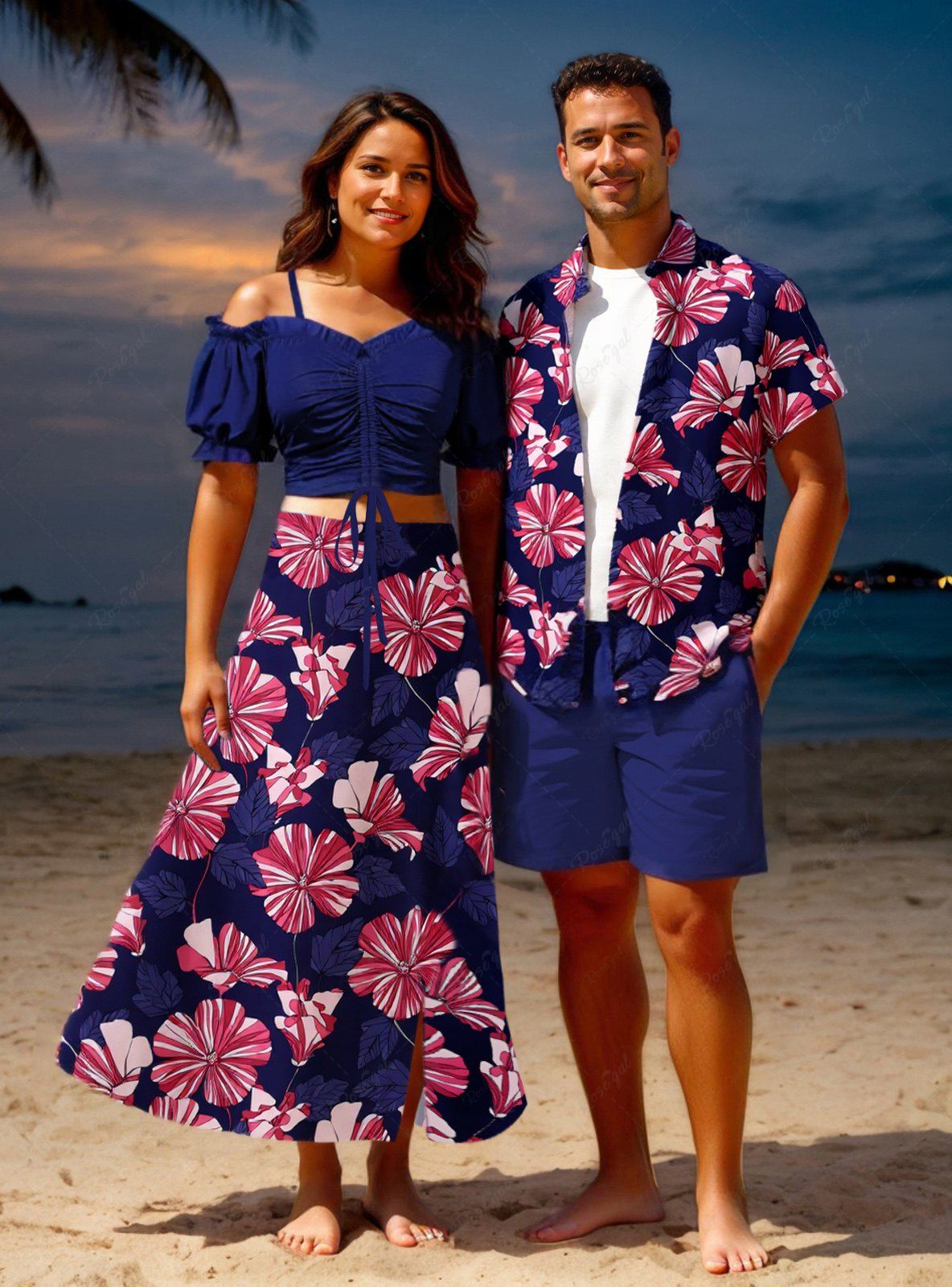 Tenue de plage hawaïenne assortie grande taille à imprimé floral hibiscus rayé pour couples Bleu profond 