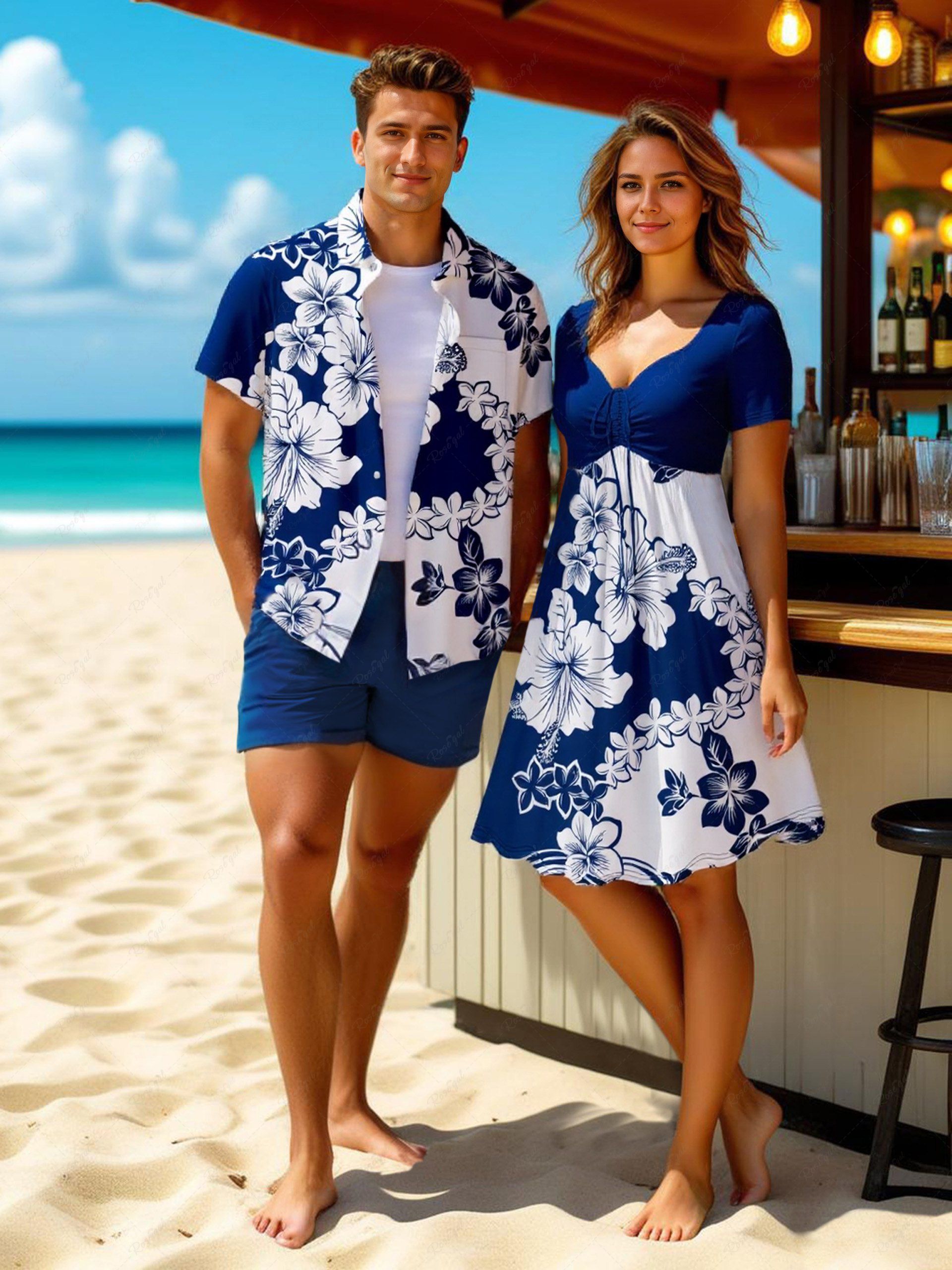 Latest Two Tone Hibiscus Flowers Colorblock Print Plus Size Matching Hawaii Beach Outfit For Couples  