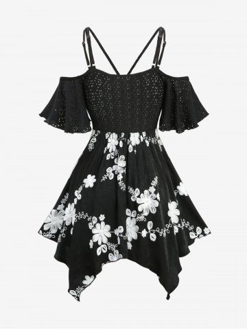 Pointelle Hollow Out Jacquard Embroidery Handkerchief Top and Split Lace Up Topstitching Flare Pants Plus Size Outfit