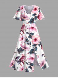 Robe mi-longue hawaïenne fendue à imprimé fleurs et feuilles grande taille - Rose clair 1X