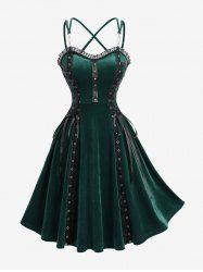Robe trapèze en velours à bretelles croisées, lacées et rivetées, avec bretelles en PU et rivets - Vert profond L