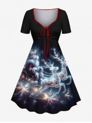Robe de Noël grande taille avec imprimé galaxie pailletée, motif élan et Père Noël, cintrée - Noir 4X