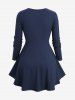 Haut texturé à manches longues et ourlet tulipe froncé et leggings patchwork en résille ajourée à motif tête de mort - Tenue grande taille - Bleu profond 