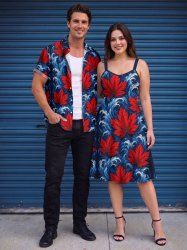 Tenue de plage hawaïenne assortie pour couple avec imprimé feuilles et vagues - Bleu profond 
