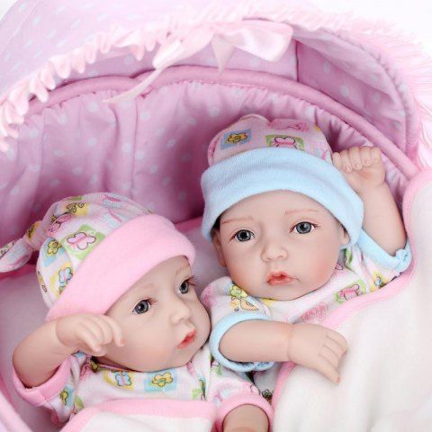 bebes gemelos de juguete