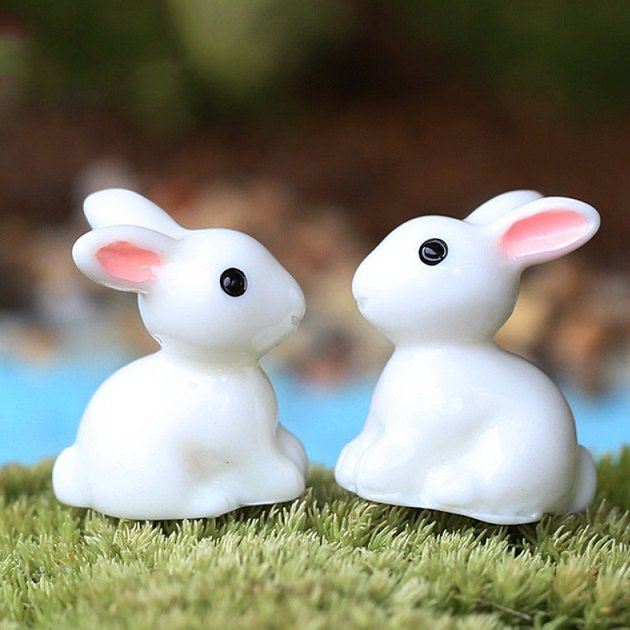 

Moss Micro Landscape Craft Rabbit Resin Ornament 10pcs, White
