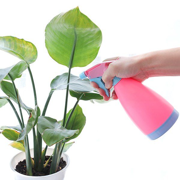 

Multipurpose Hand-pressed Sprinkler Flowers Watering Pot Spray Bottle Garden Tool, Hot pink