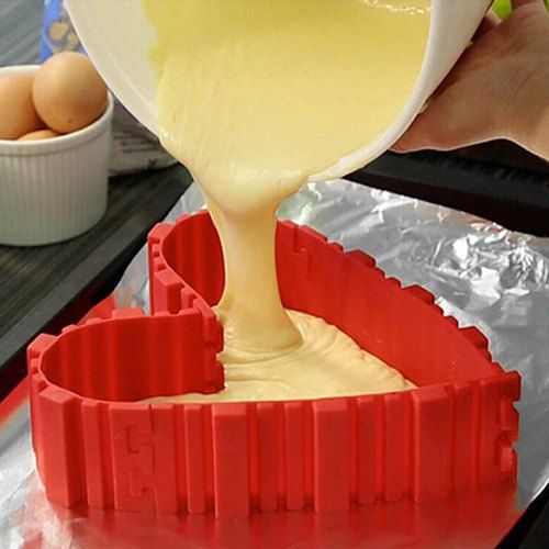 

DG18051 Different Shapes Bake Pans / Bake Snake / Free Combination Cake Moulds 4pcs, Red