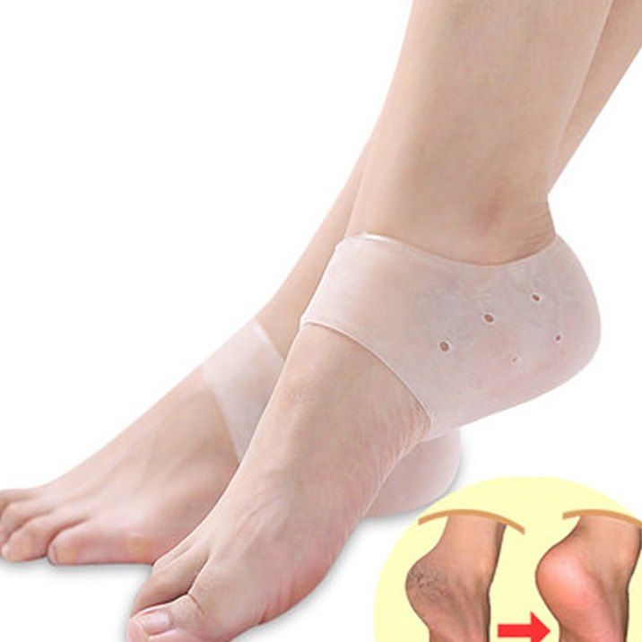 

Foot Crack Breathable Guard Silicone Hole Heel Protector 2pcs, White