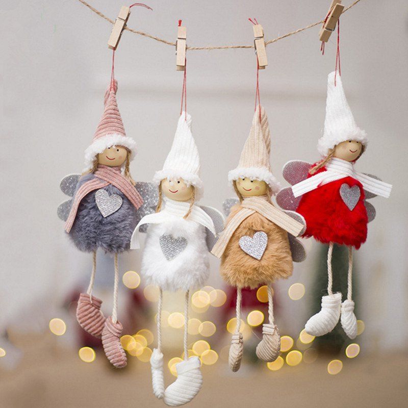 

Christmas Tree Beautifully Decorated Pendant Small Angel Ornaments, White