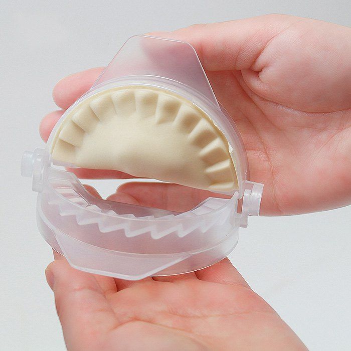 

Environmental PP Material Manual Dumplings Model 1pc, White