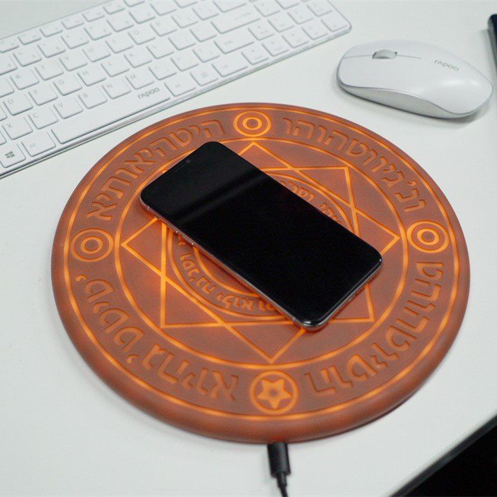 

Universal Magic Array Wireless Charger  Support for iPhone X / 8 Plus / Huawei / Xiaomi, Coffee