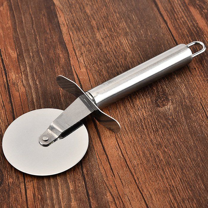 

Stainless Steel Pizza Wheel Knife Baking Tool, Silver