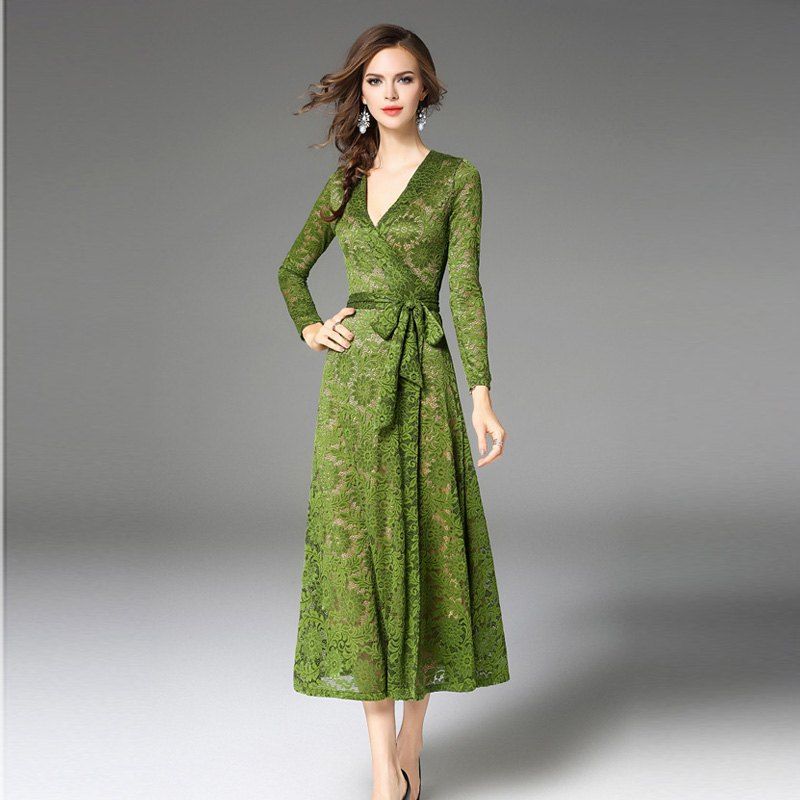 [34 OFF] New Green V Long Sleeves Long Lace Dress Rosegal