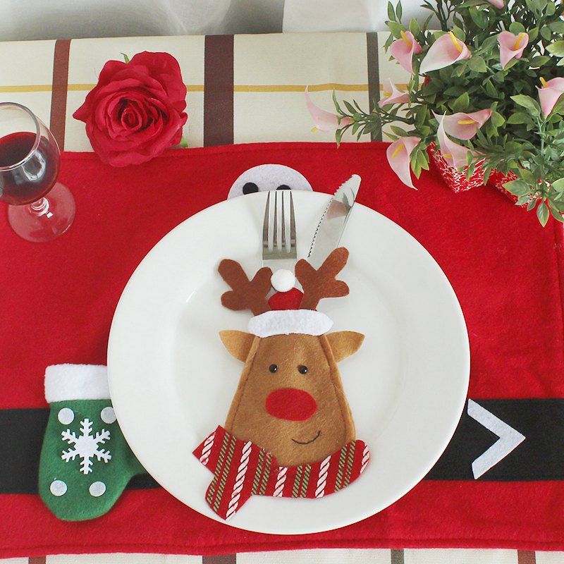 

WS 0210 Santa Claus Snowman Reindeer with Pocket Party Christmas Table Decoration Tableware, Little fawn