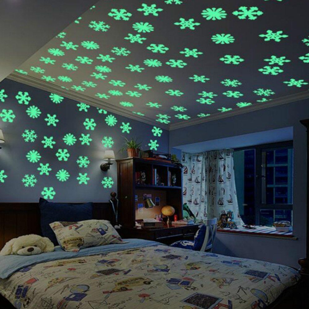 LUCOG Stickers muraux 50 PC Enfants Chambre Fluorescent Glow in The Dark Flocon De Neige Stickers Muraux D/écoration de La Maison D/écor /À La Maison