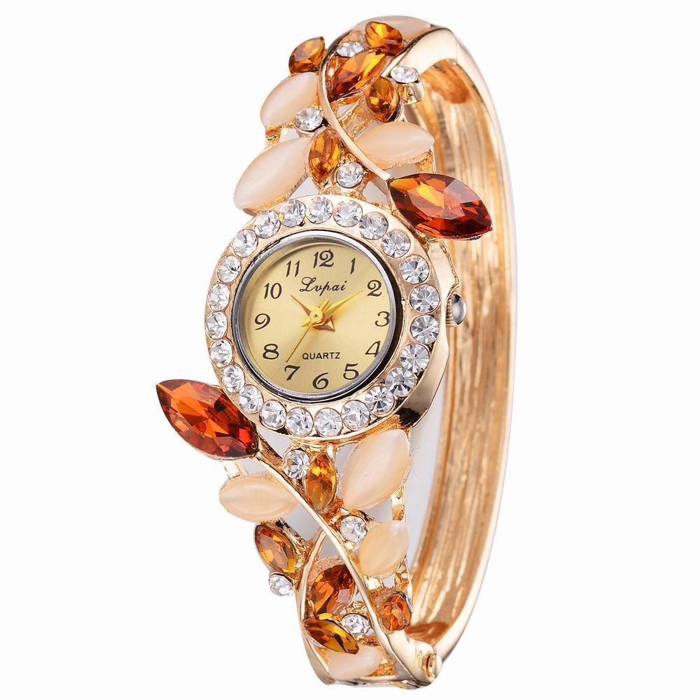 

Lvpai P041 Women Unique Crystals Bangle Quartz Watches, Champagne