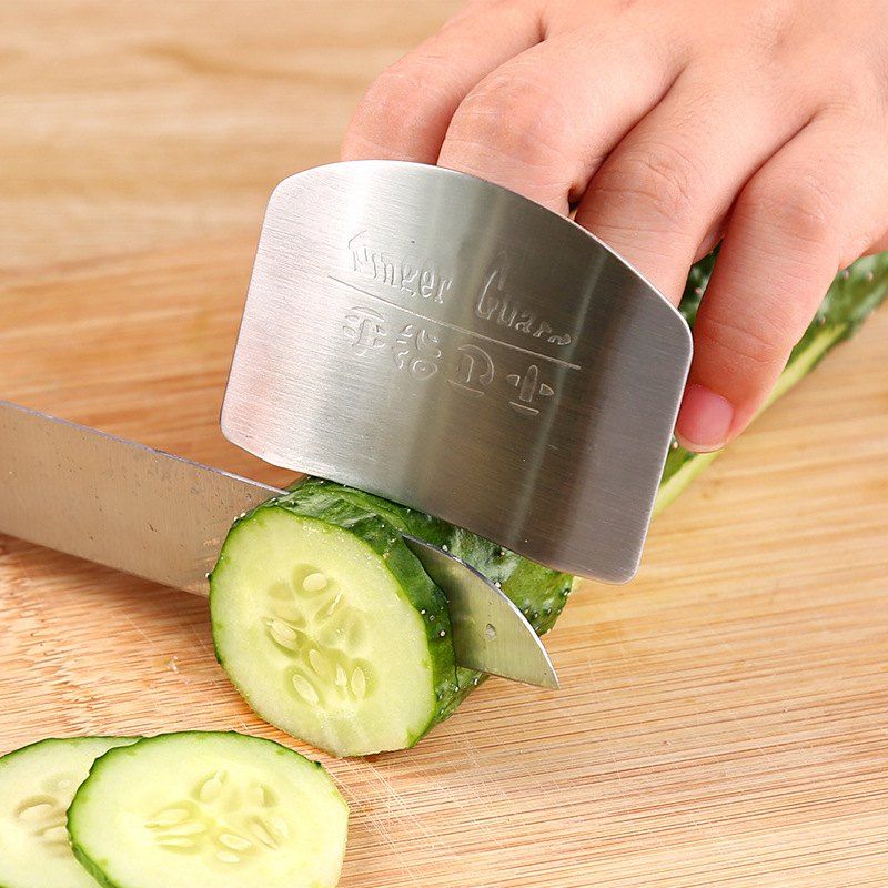 

Kitchen Tools Stainless Steel Finger Hand Protector, Silver