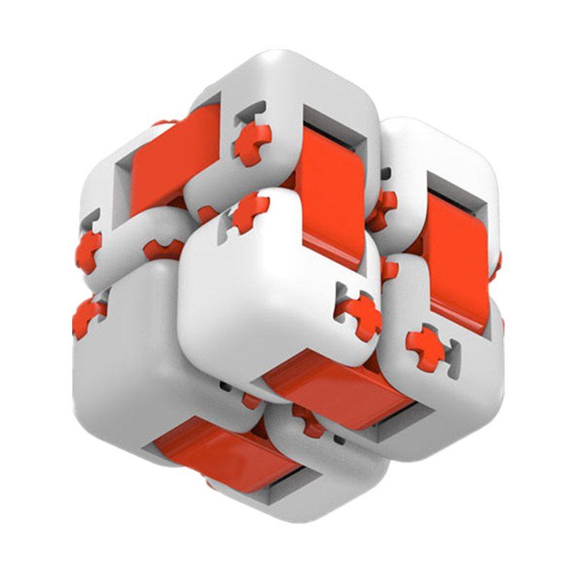 

Magic Cube with Infinite Fingertips, Multi