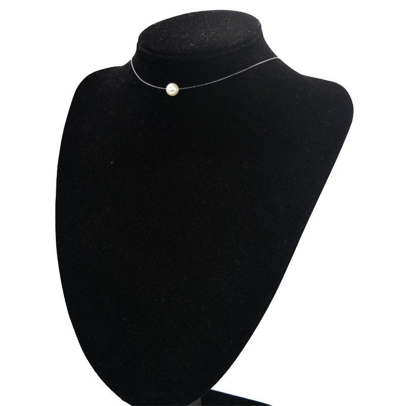 

Simple Temperament and Pearl Chain, White