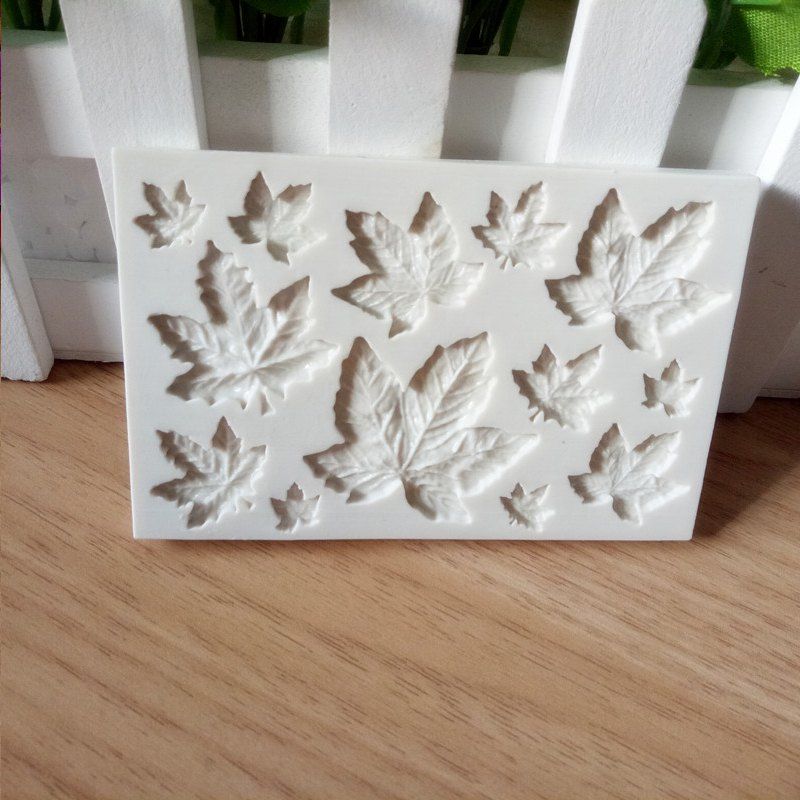 

Maple Leaf Silicone Cupcake Baking Mold Christmas Fondant Cake Decorating Tools, Milk white;white