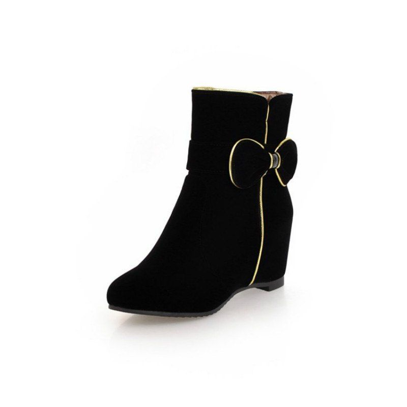 

Increased Sweet Bow in The Round Head and Wild Ankle Boots, Black