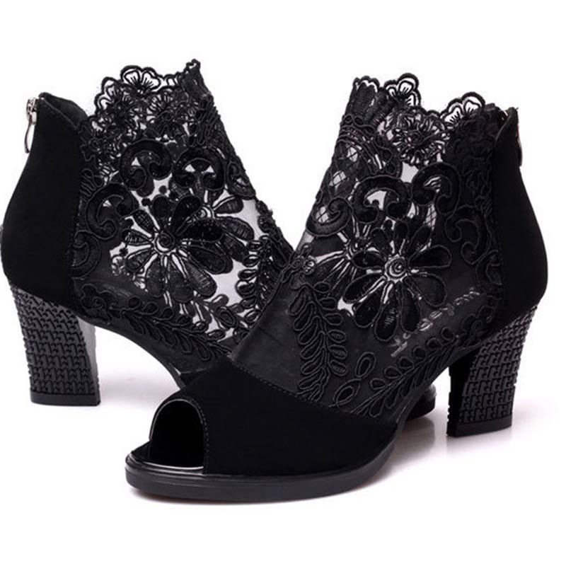 

Thick Lace Cloth High Heels Fish Mouthed Shoes, Black