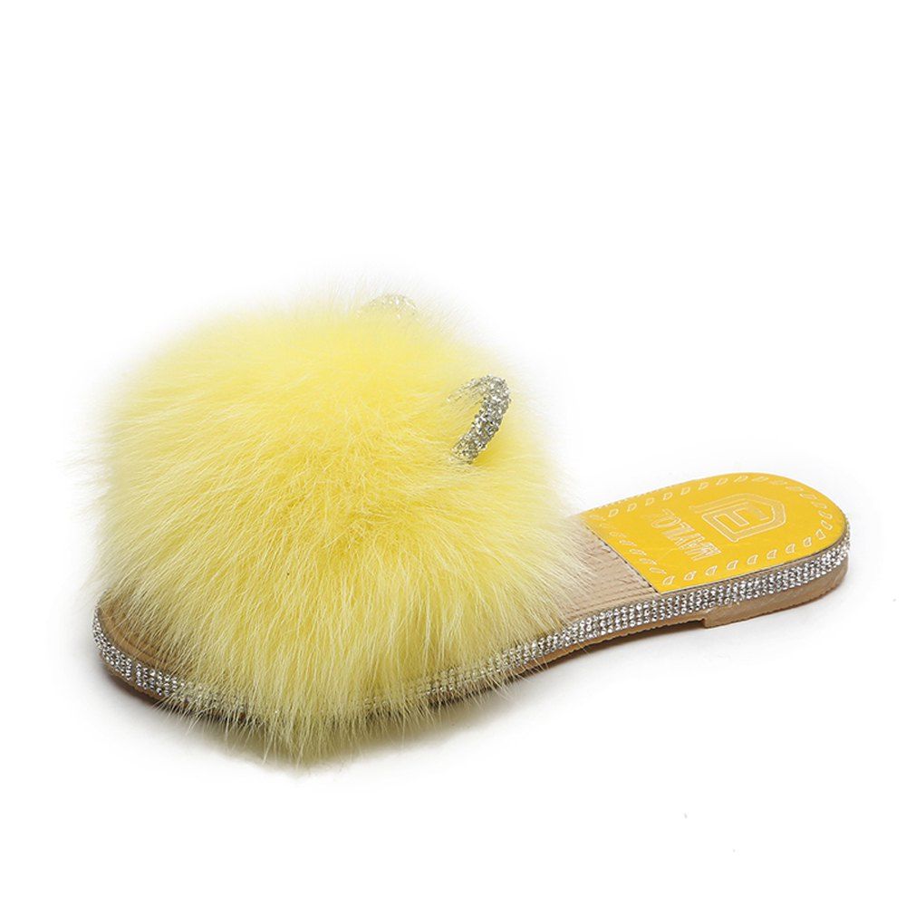 yellow pantoufles