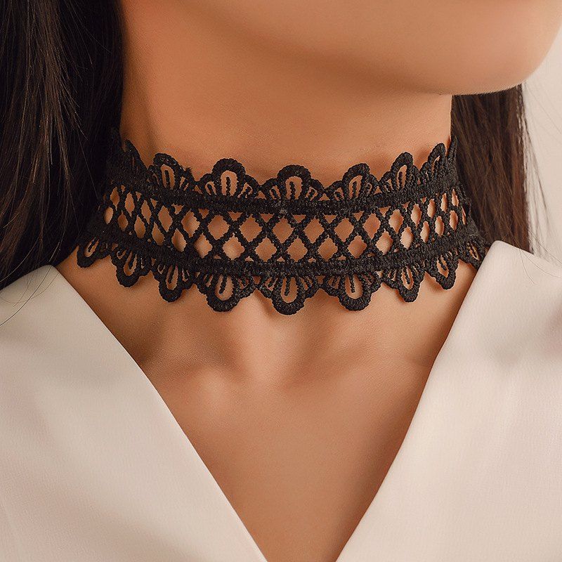 

Fashion Sexy Black Lace Necklace
