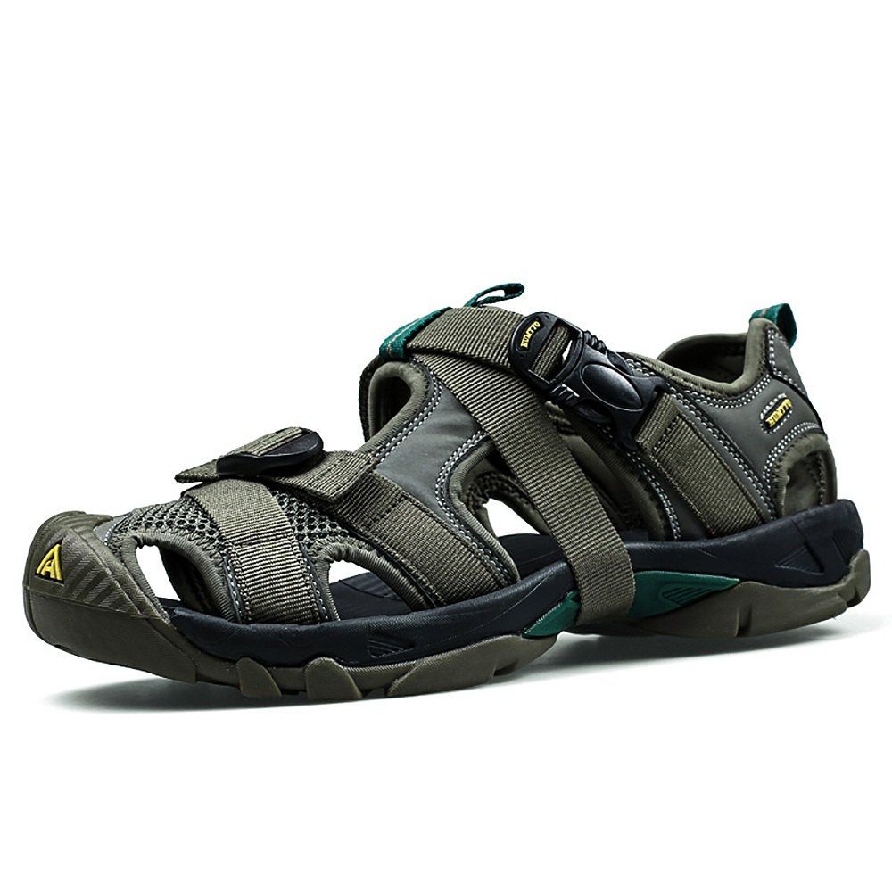 mens closed toe beach shoes