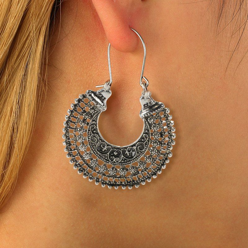 

Bohemian Ethnic Style Earrings Carved Hollow Fan-Shaped Earrings Female, Silver