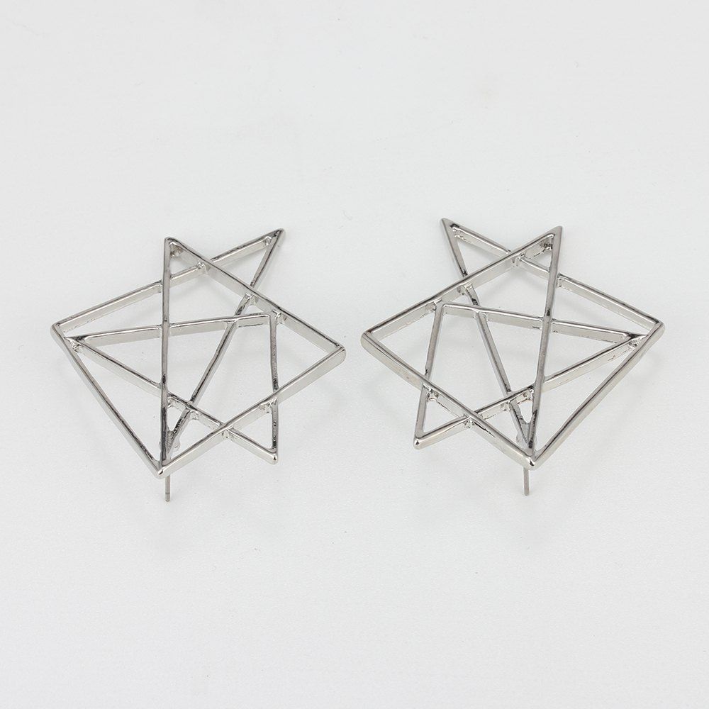 

HAOMOU Fashionable Geometric Irregular Earrings for Women, Silver